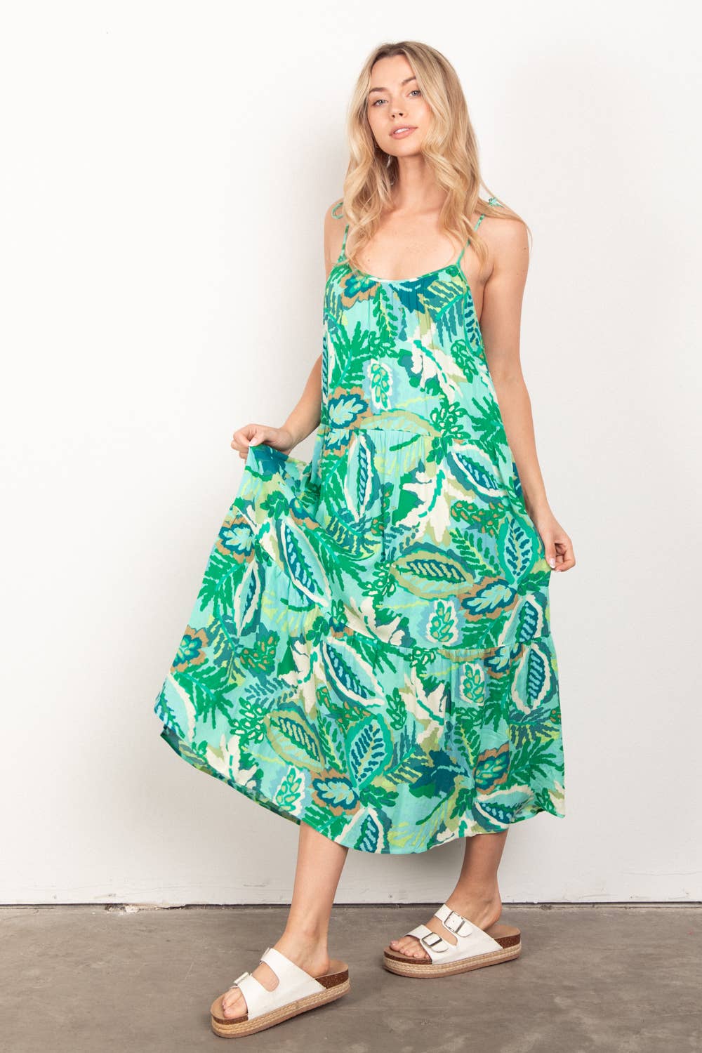 PLUS SIZE Sleeveless Tropical Printed Summer Midi