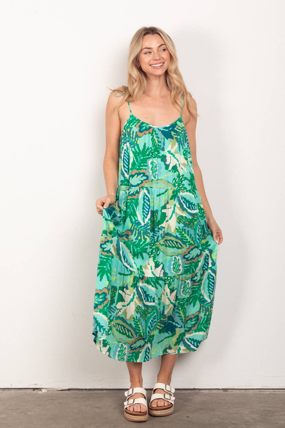 PLUS SIZE Sleeveless Tropical Printed Summer Midi