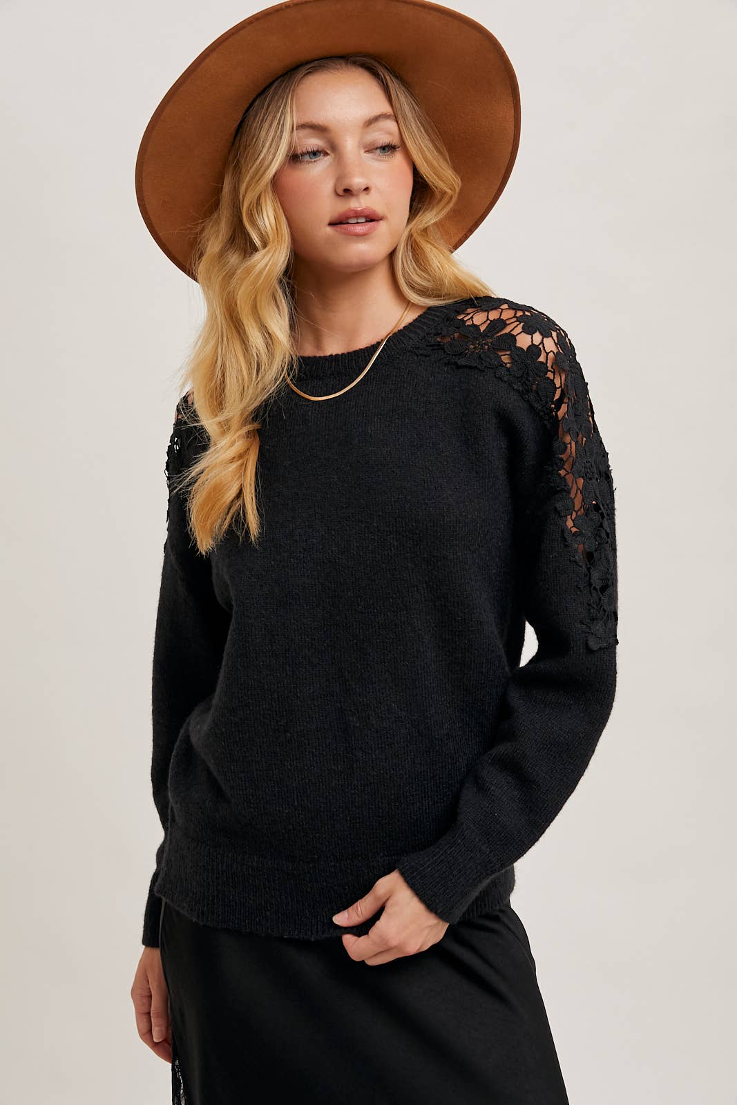 CROCHET CONTRAST KNIT SWEATER PULLOVER