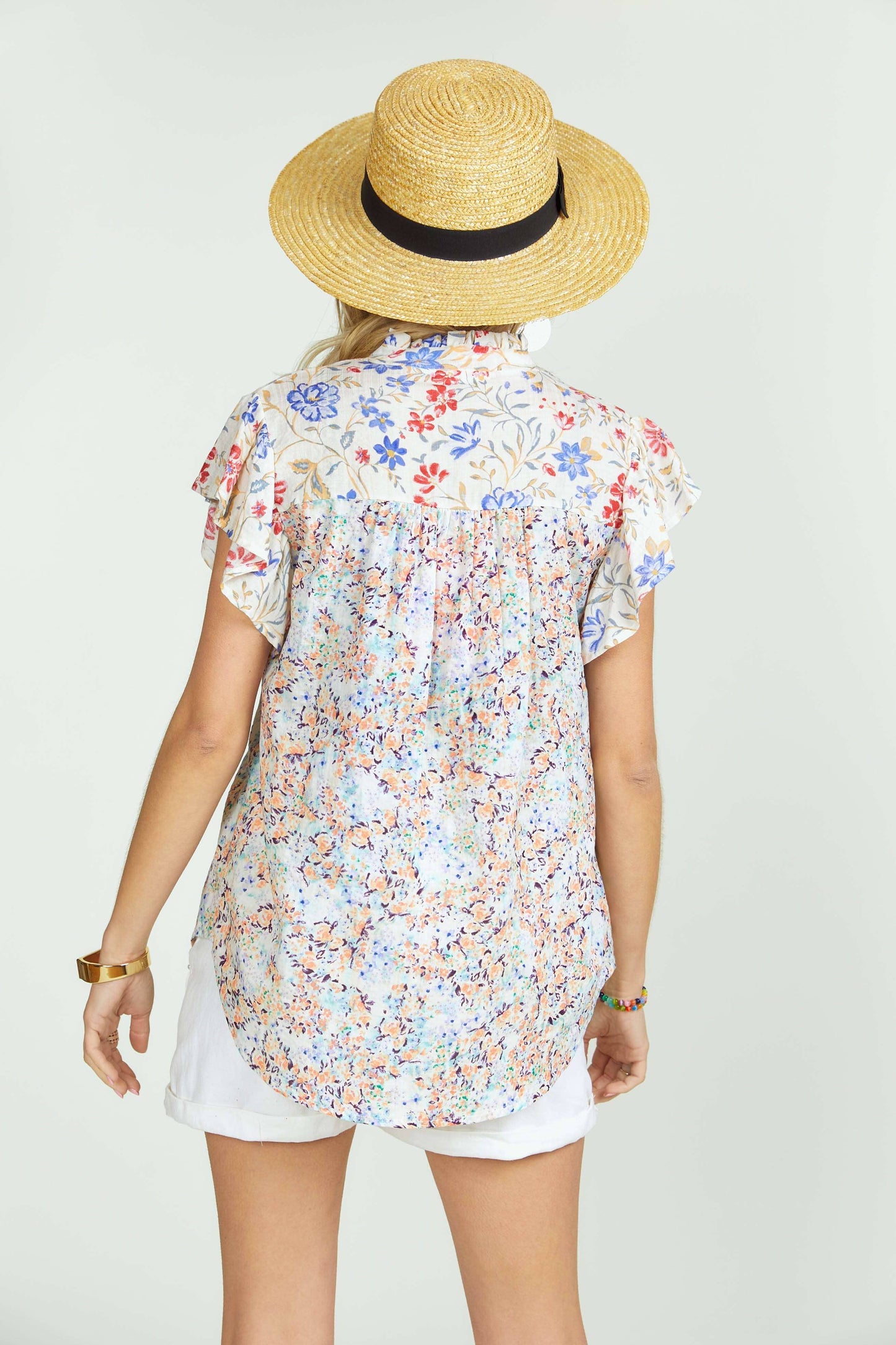 RUFFLE SLEEVE FLORAL BLOUSE