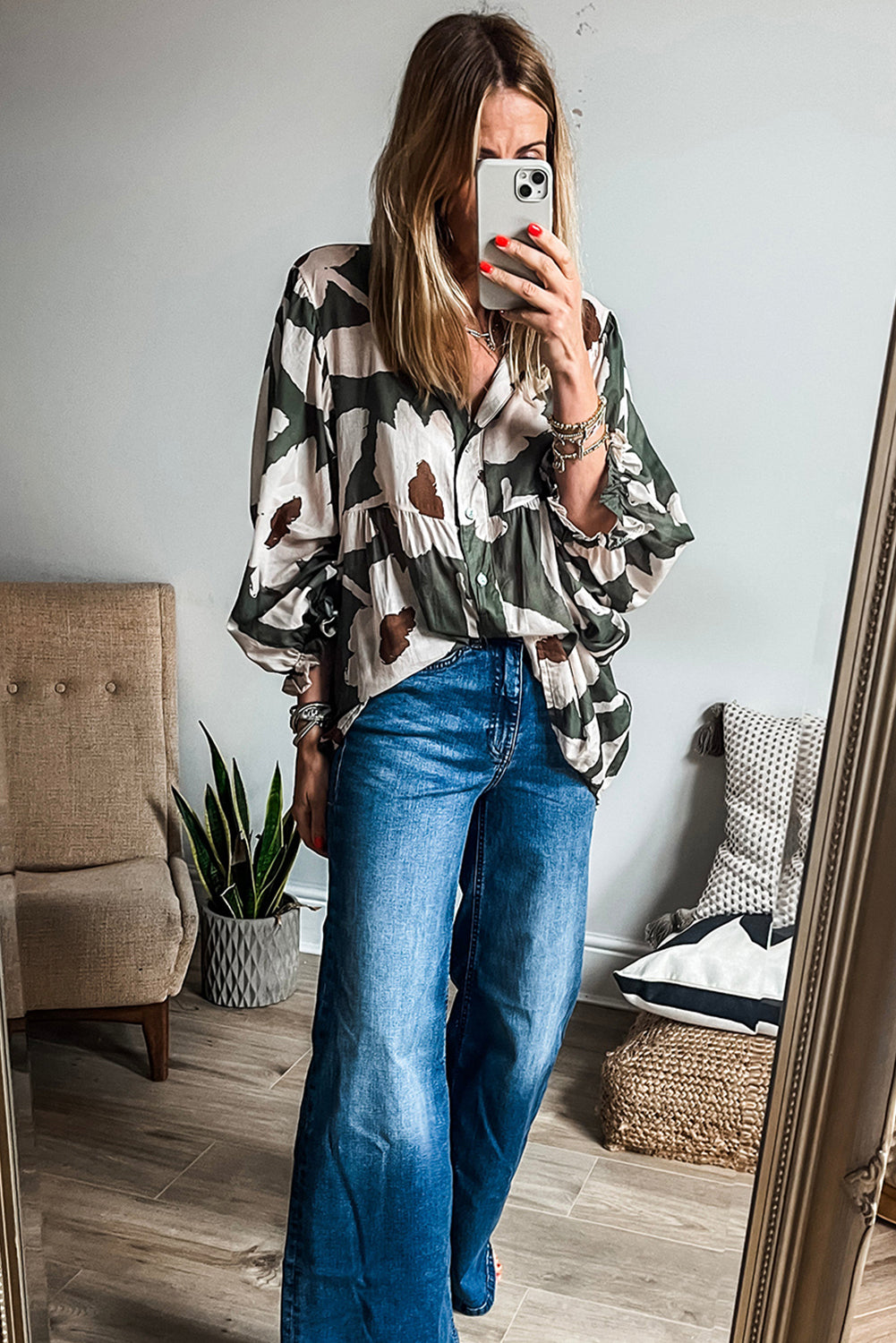 Four Leaf Clover Abstract Floral Print Puff Sleeve Half Button Blouse (In Shop)